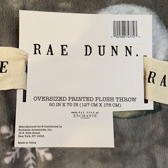 Rae Dunn MERRY CHRISTMAS Throw - Picture 3 of 3